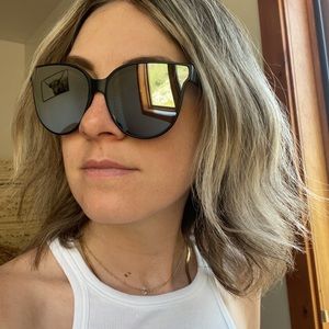 Mirrored Free People sunnies